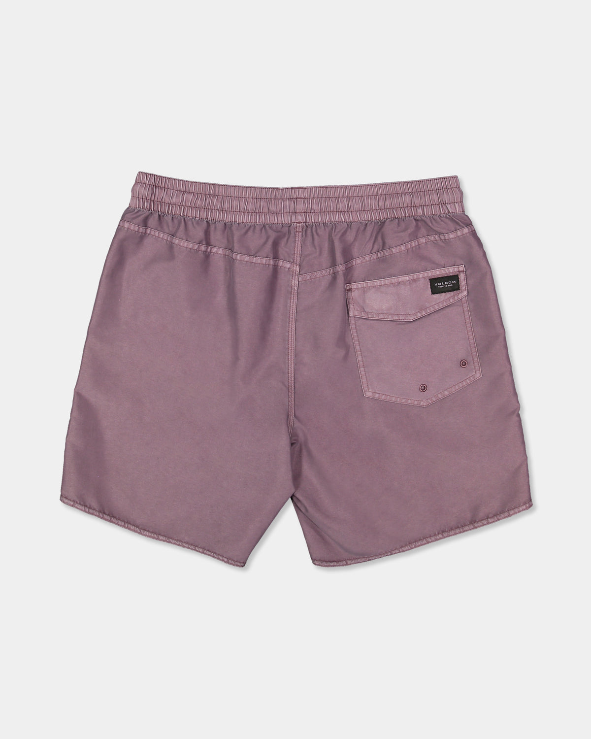 CENTER TRUNK 17