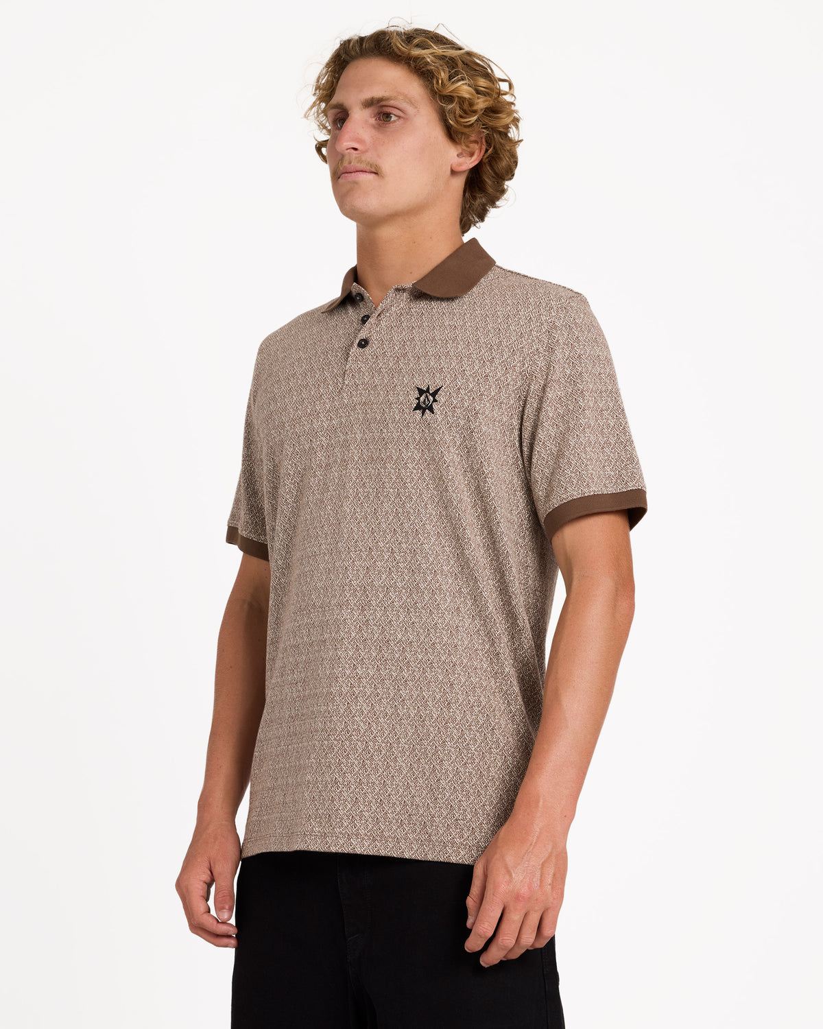 ucykt03001_volcom_brs_sd1