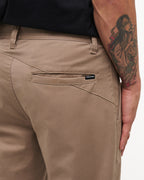 ucynp03009_volcom_kha_dtl1