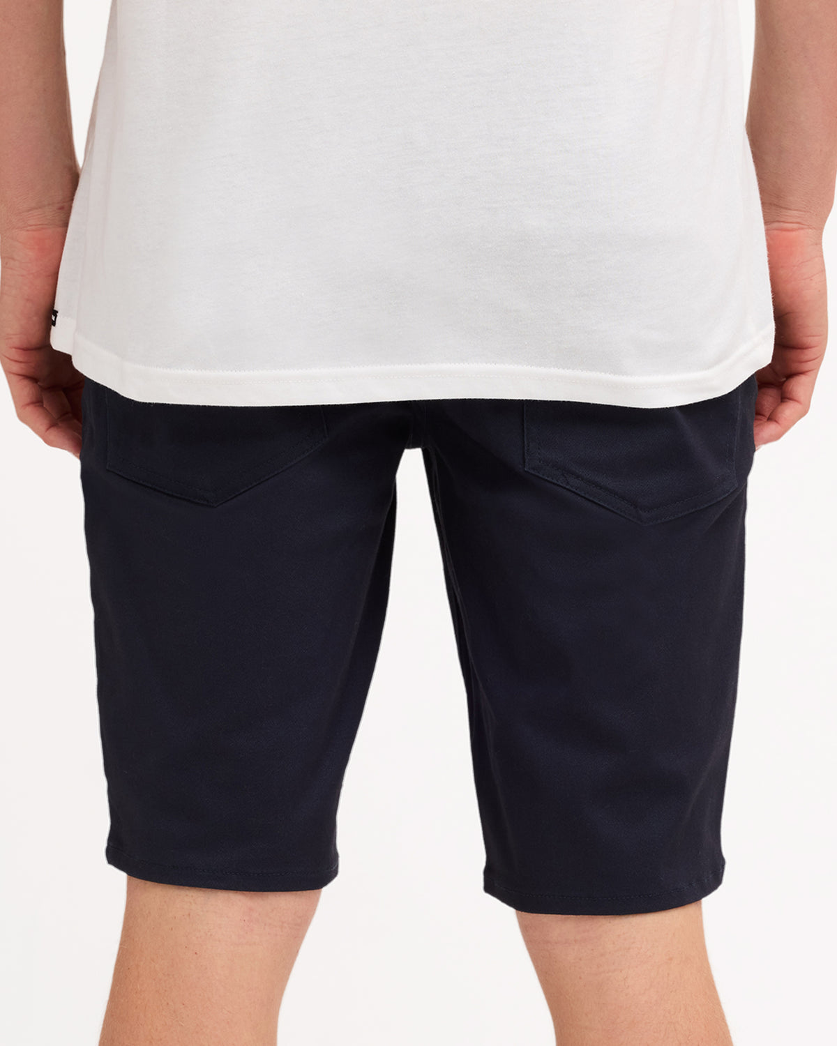 ucyws03005_volcom_nvy_bck6