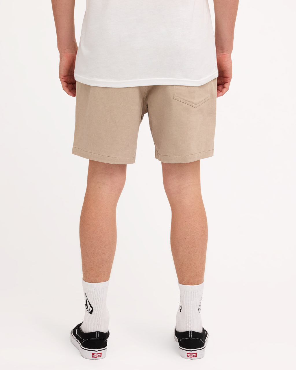 ucyws03008_volcom_lkh_bck1