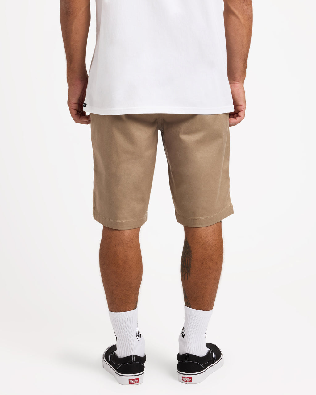 ucyws03017_volcom_kha_bck1