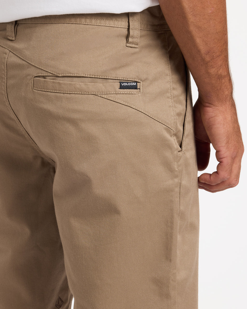 ucyws03017_volcom_kha_dtl1