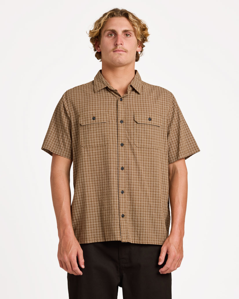 ucywt03005_volcom_eth_frt1