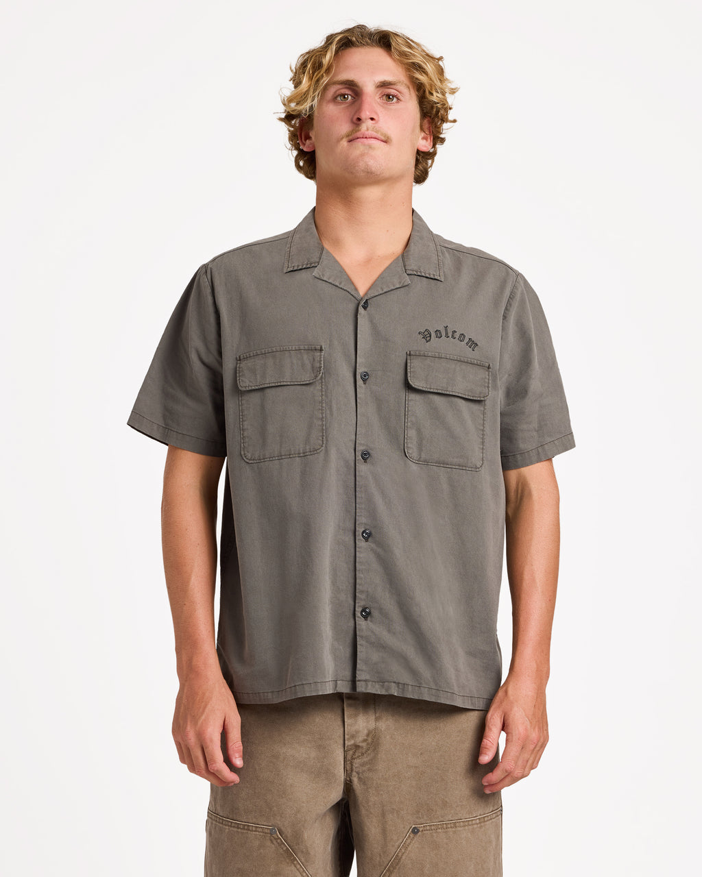 ucywt03006_volcom_blk_frt1