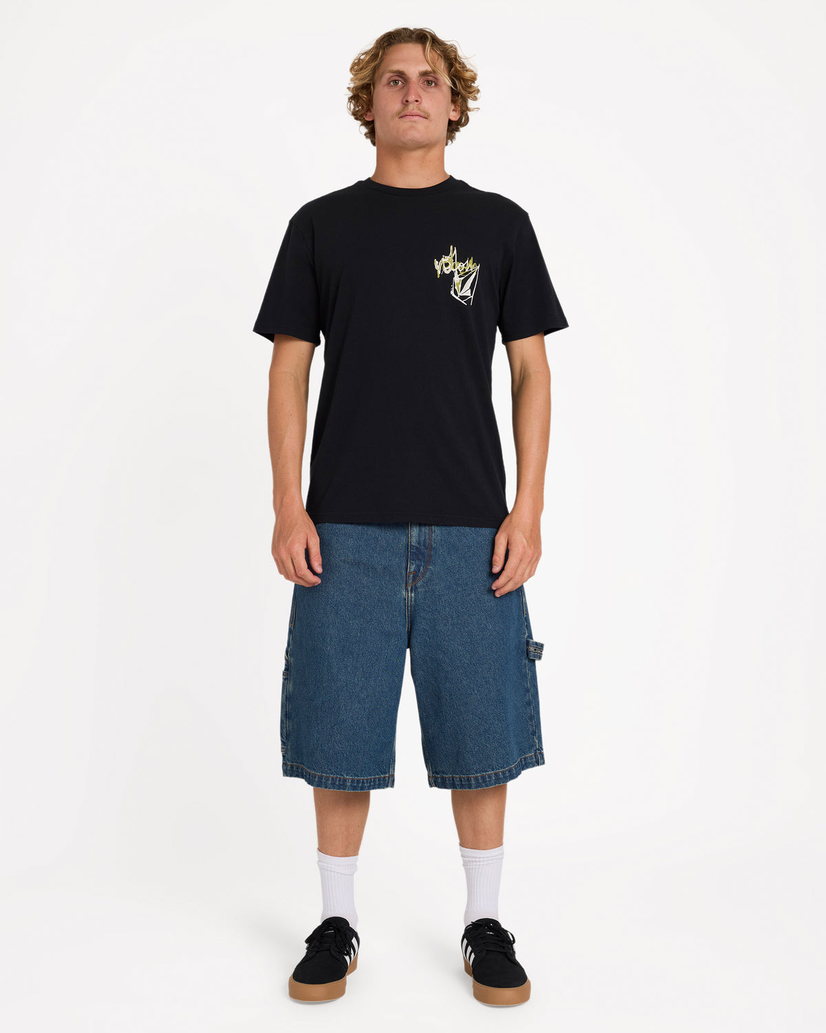 ucyzt03004_volcom_blk_frt9