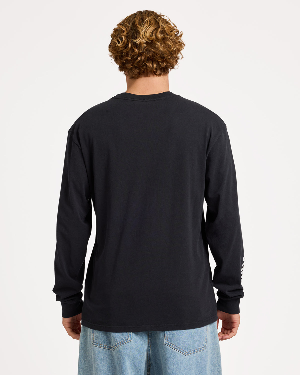 ucyzt03017_volcom_blk_bck1