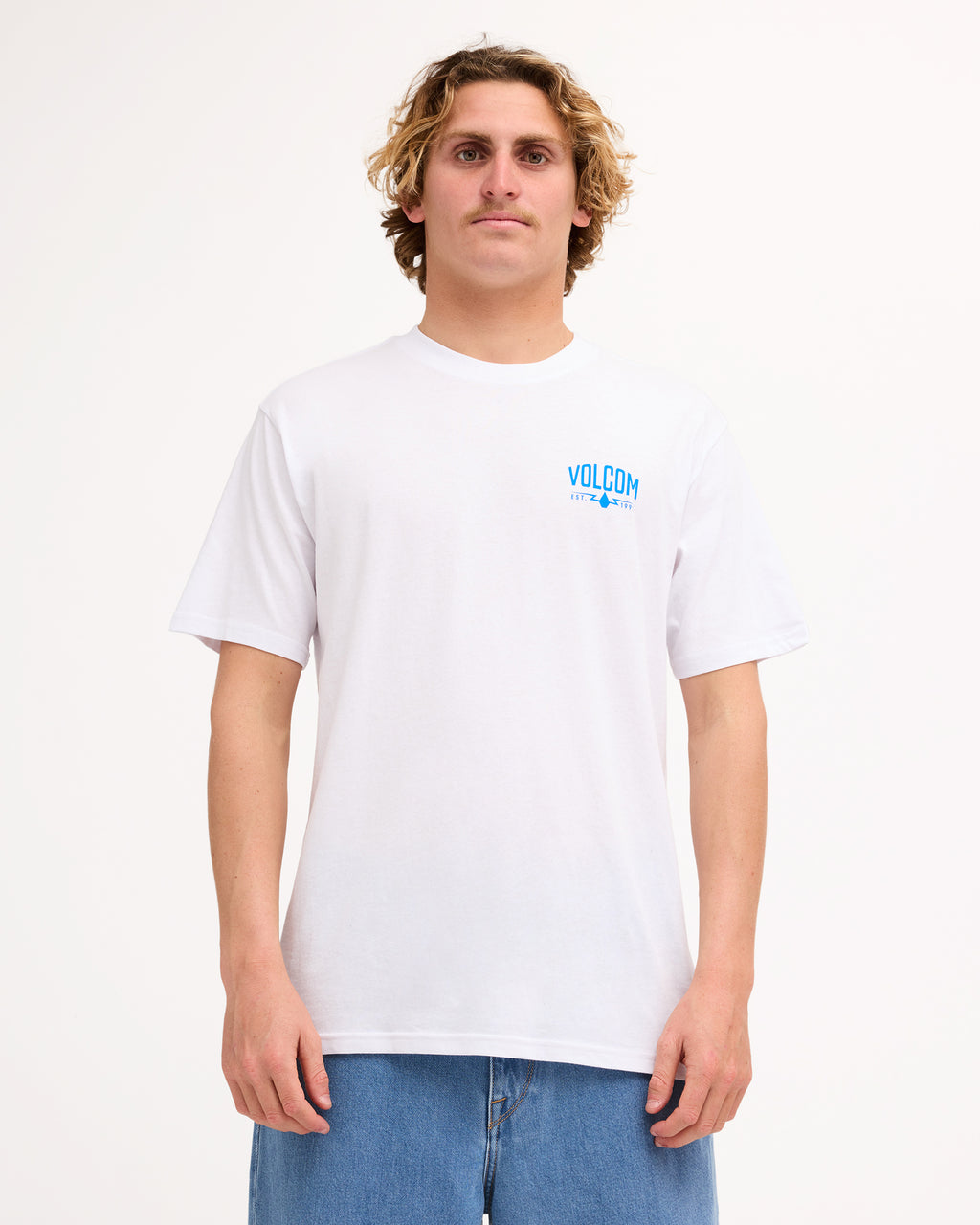 ucyzt03044_volcom_wht_frt1