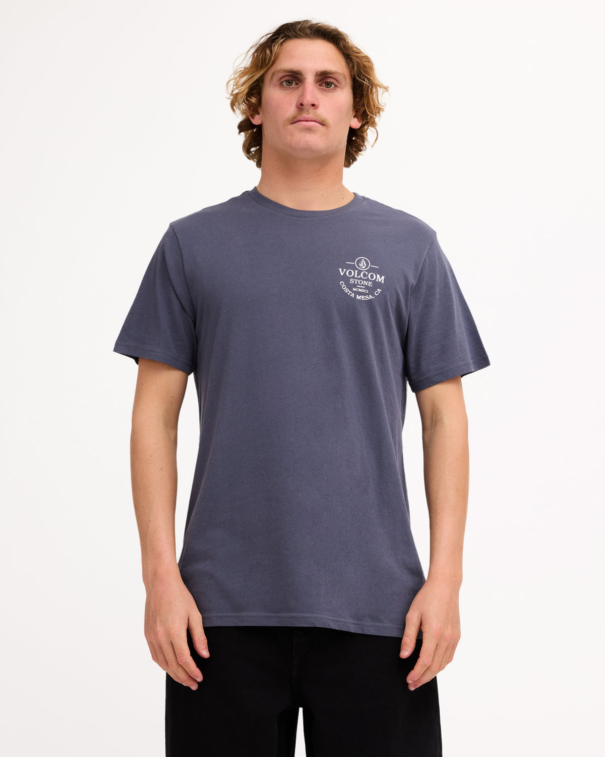 ucyzt03049_volcom_vny_frt1