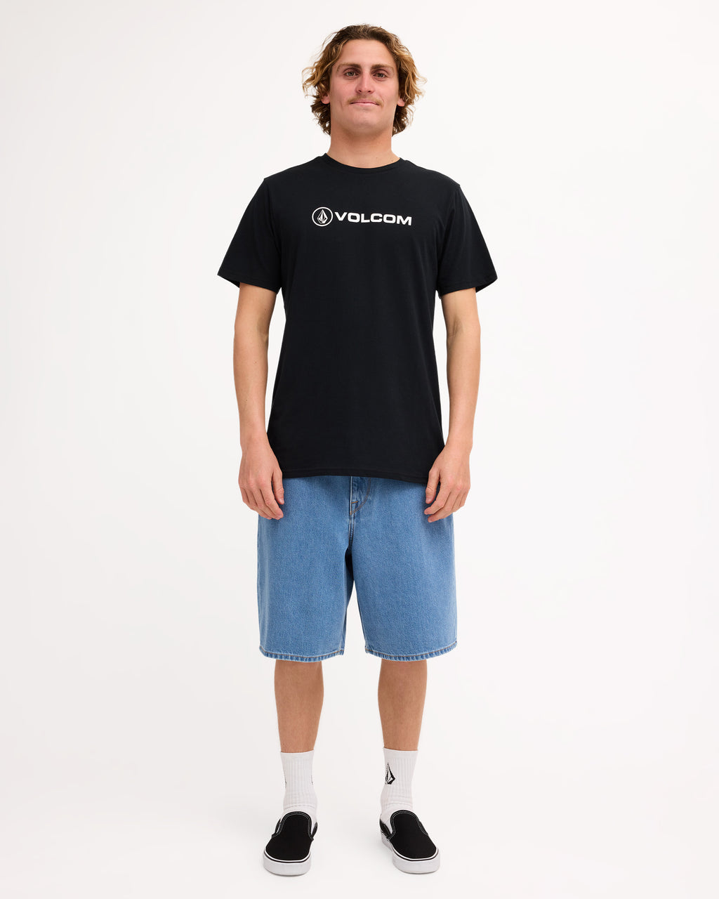 ucyzt03058_volcom_blk_frt9
