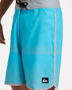 uqbbs03023_quiksilver_bkm0_dtl1