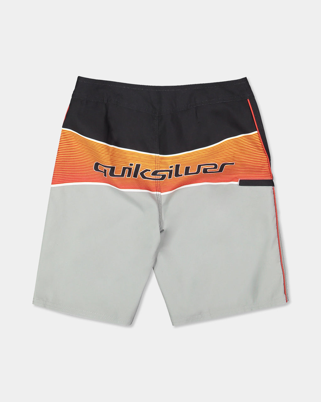 uqbbs03028_quiksilver_sje9_bck1_flat