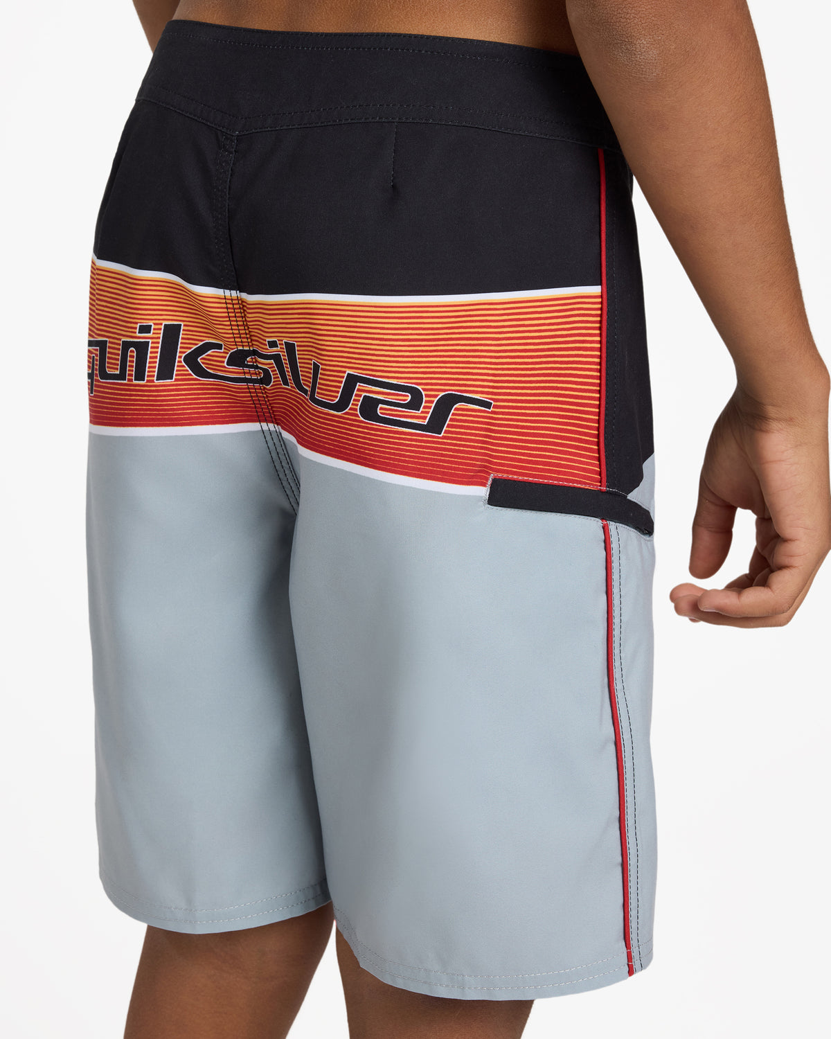 uqbbs03028_quiksilver_sje9_dtl1