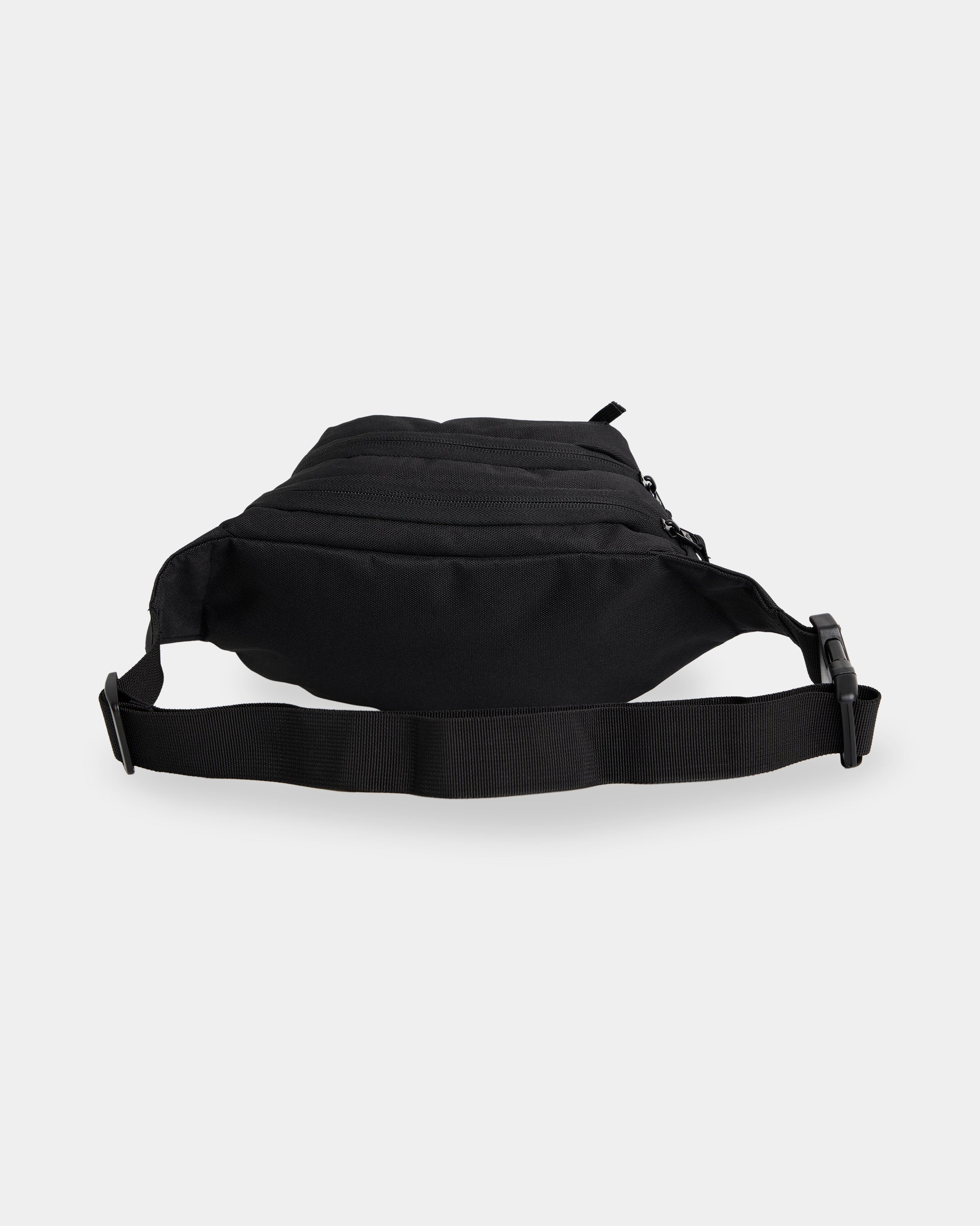 uqyba03011_quiksilver_blk_bck1