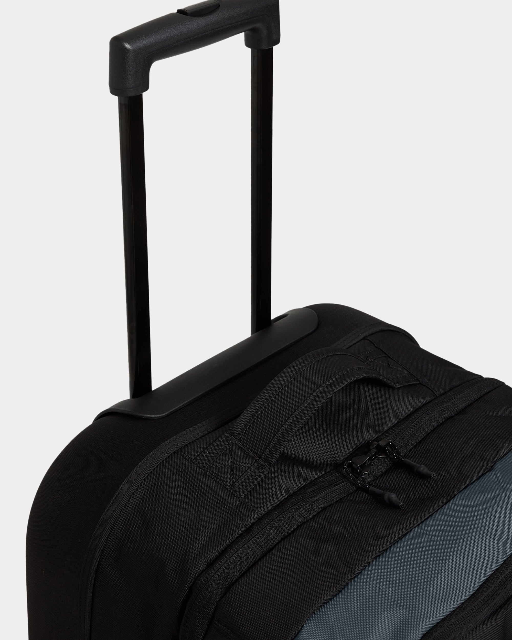 uqybl03016_quiksilver_kvj0_dtl1