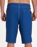 uqybs03110_quiksilver_bse0_bck6