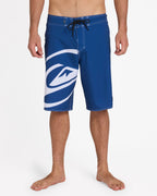uqybs03110_quiksilver_bse0_frt1