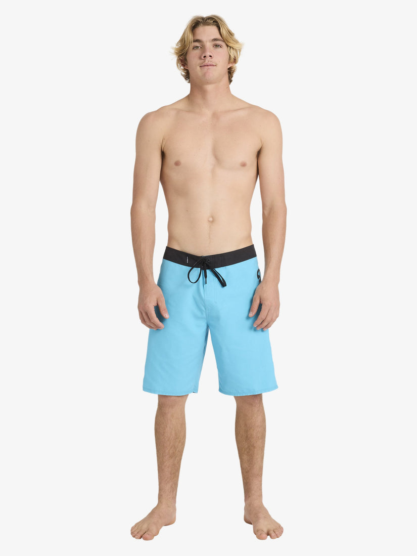 Mens Everyday Omni Logo 17" Boardshorts