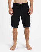 uqybs03123_quiksilver_kvj0_frt1