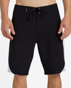 uqybs03123_quiksilver_kvj0_frt6
