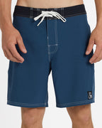uqybs03128_quiksilver_brq0_frt6