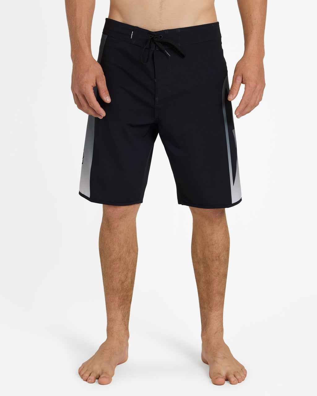 uqybs03129_quiksilver_kvj9_frt1