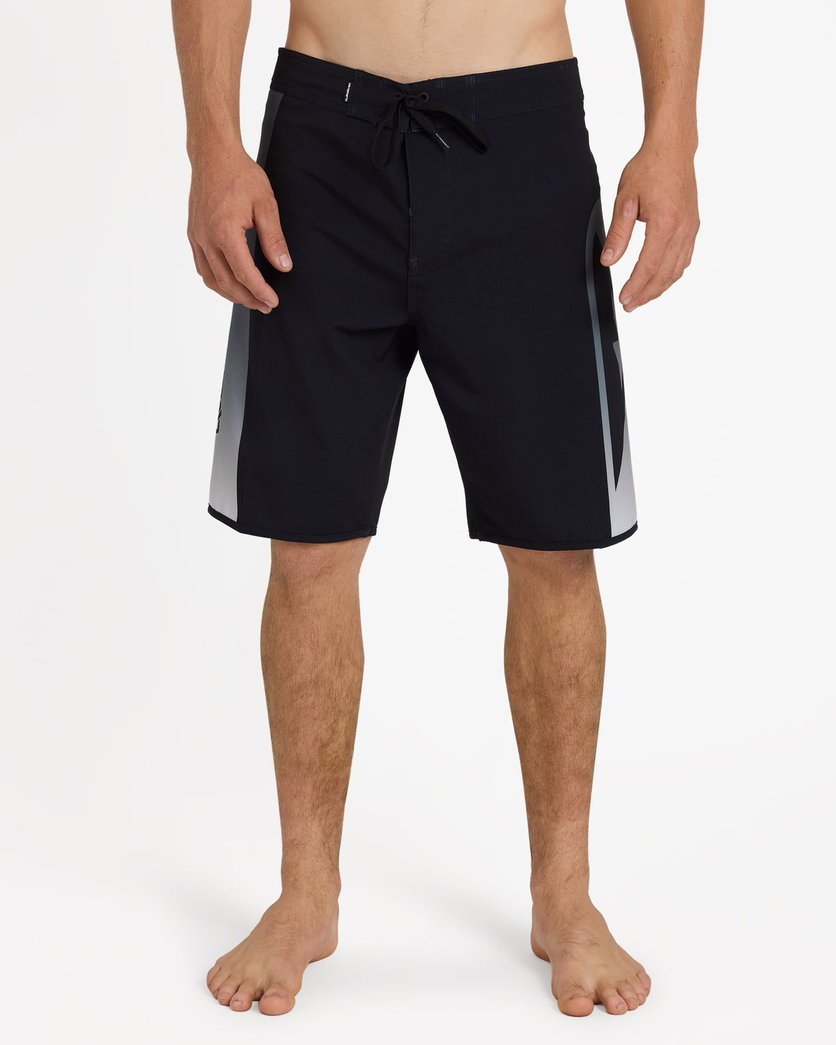 uqybs03129_quiksilver_kvj9_frt1