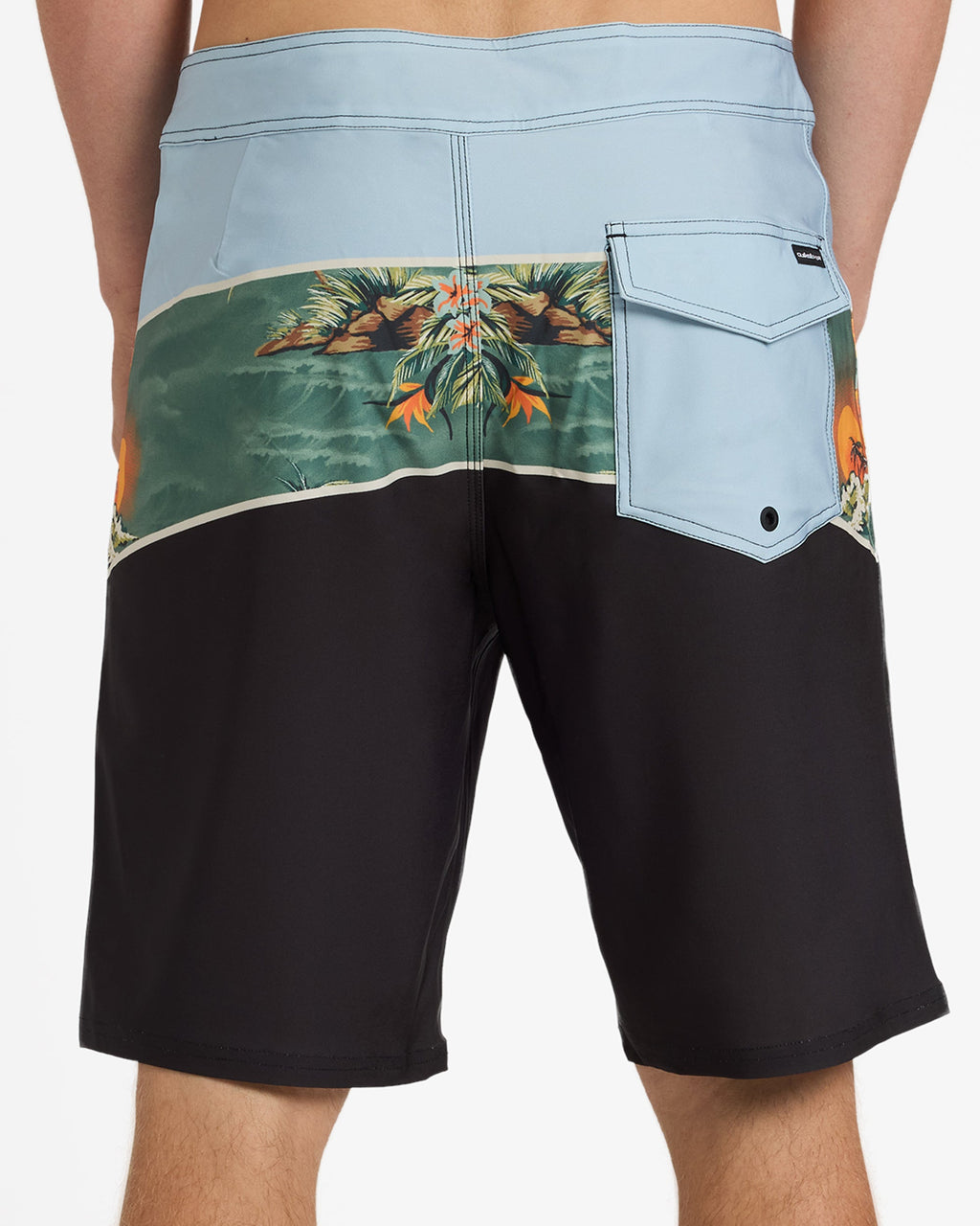 uqybs03130_quiksilver_kta9_bck6