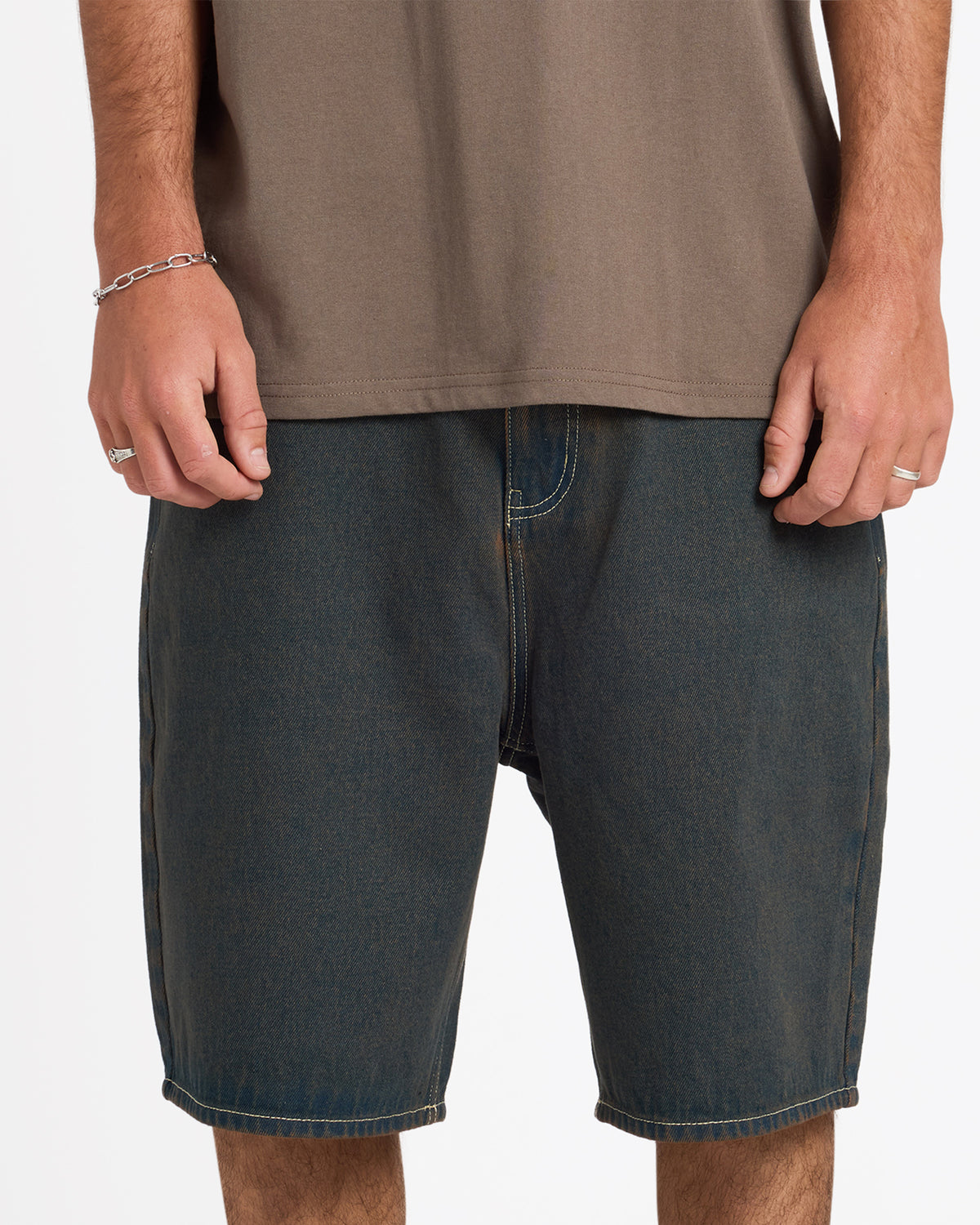 SHIFTER DENIM SHORT 23