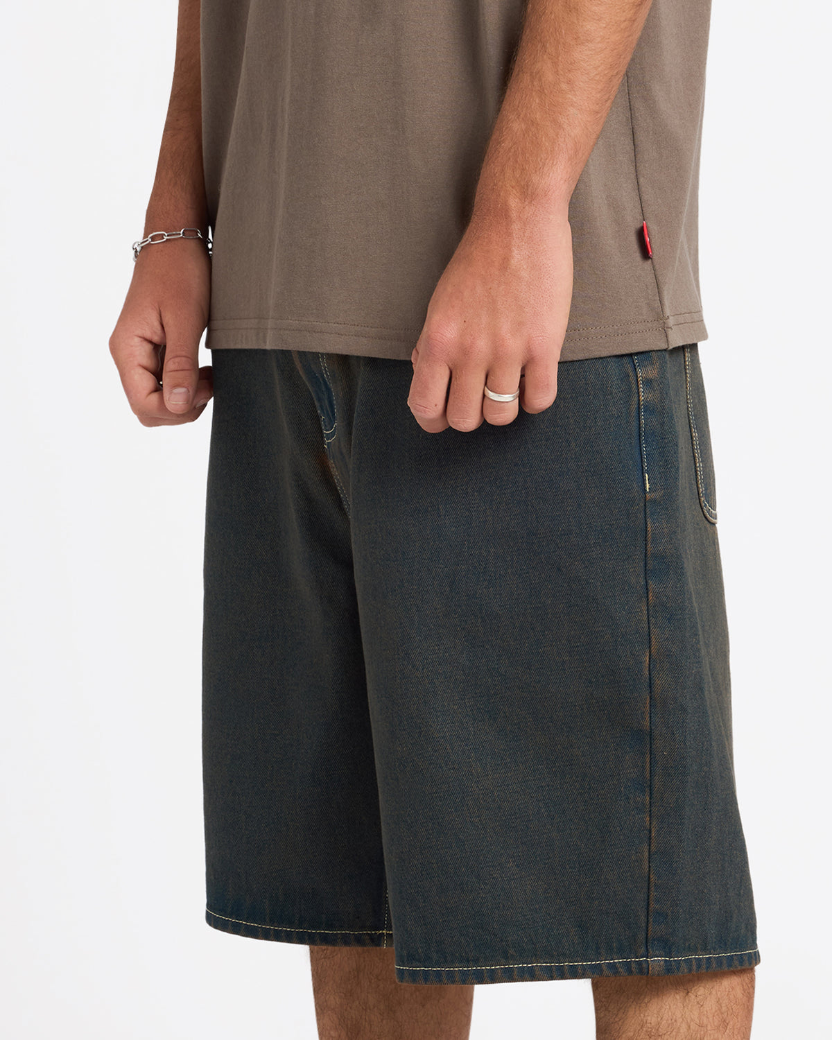 SHIFTER DENIM SHORT 23