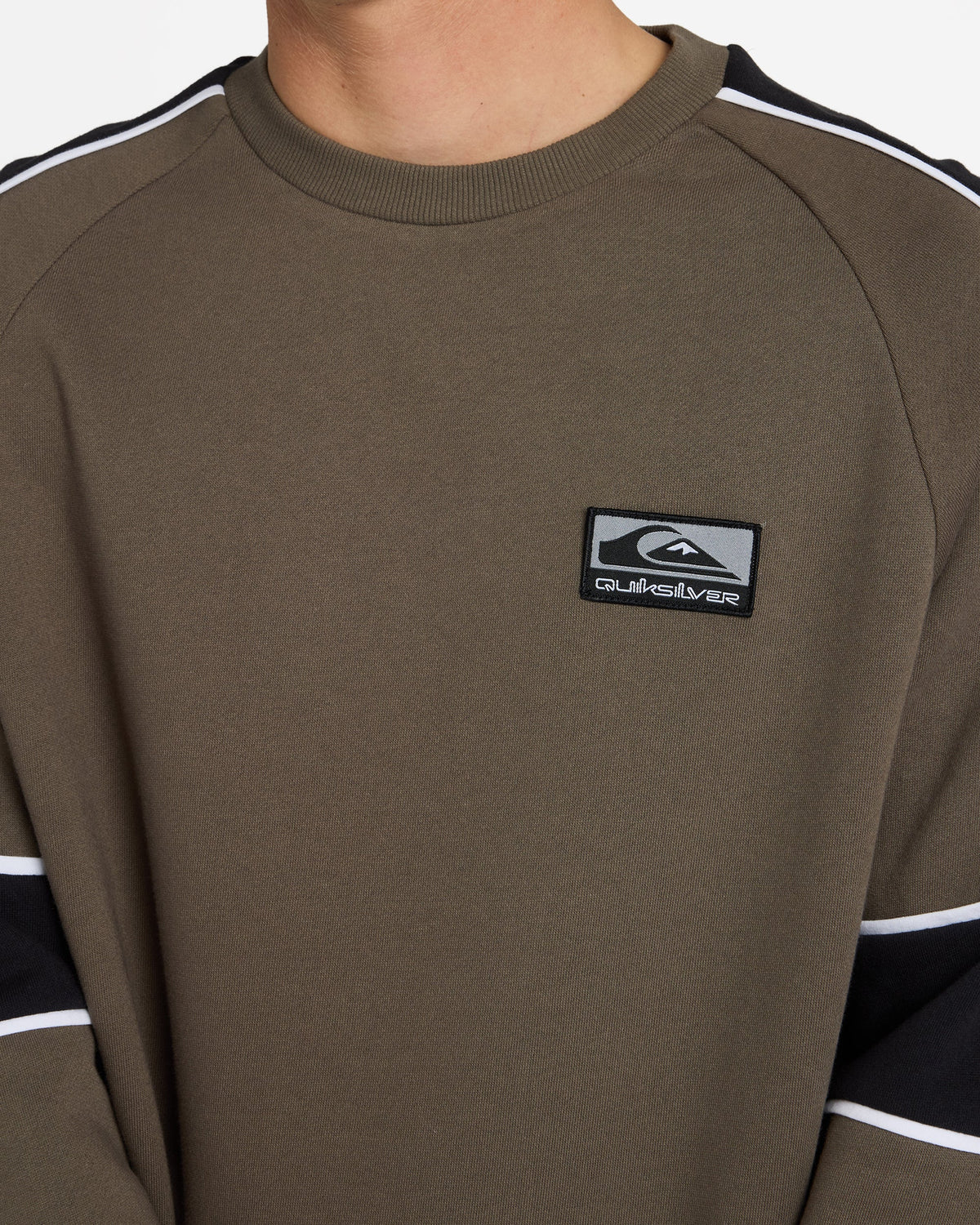 uqyft03213_quiksilver_cqp0_dtl1