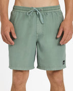 uqyjv03048_quiksilver_ghg0_frt6