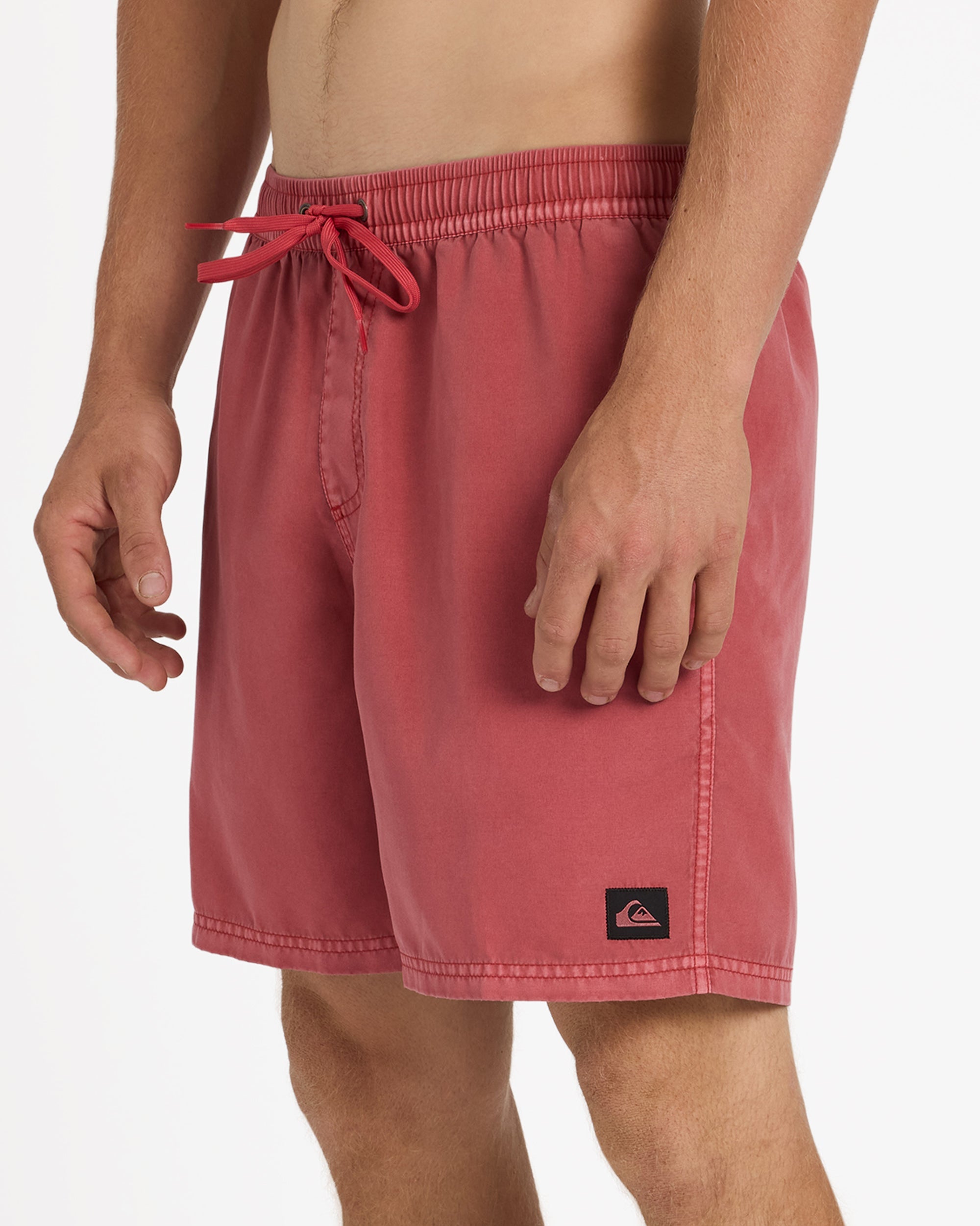 uqyjv03048_quiksilver_mmz0_sd6