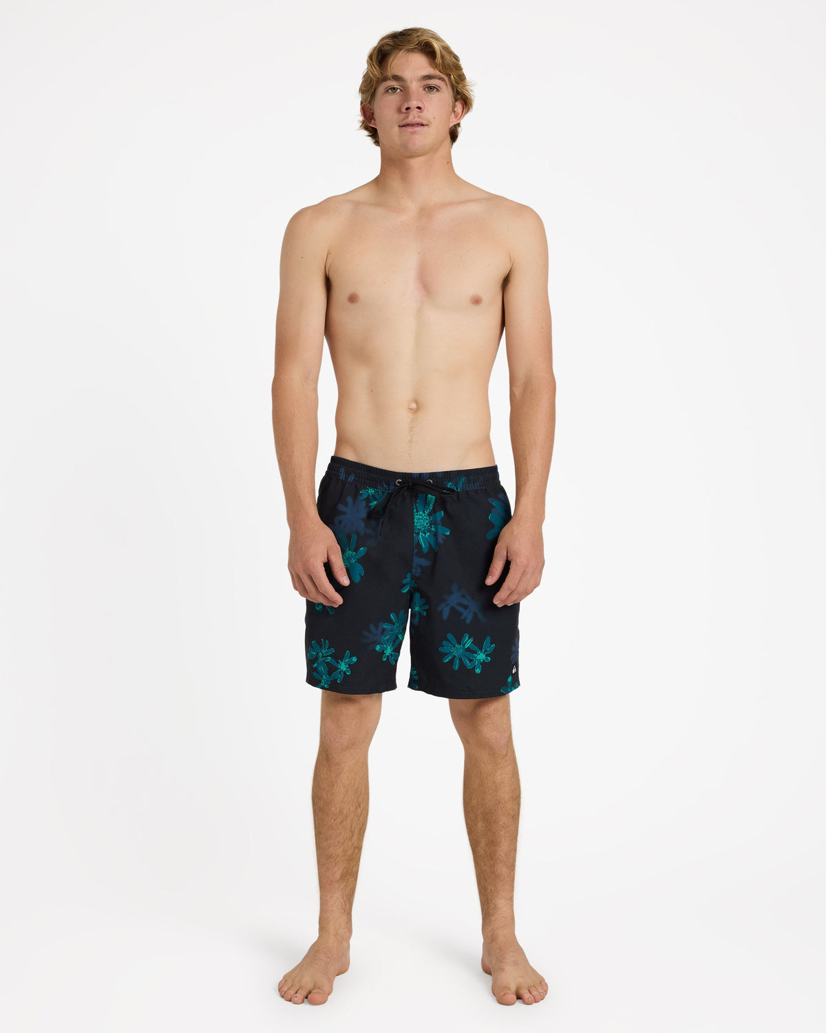 uqyjv03056_quiksilver_kvj9_frt9