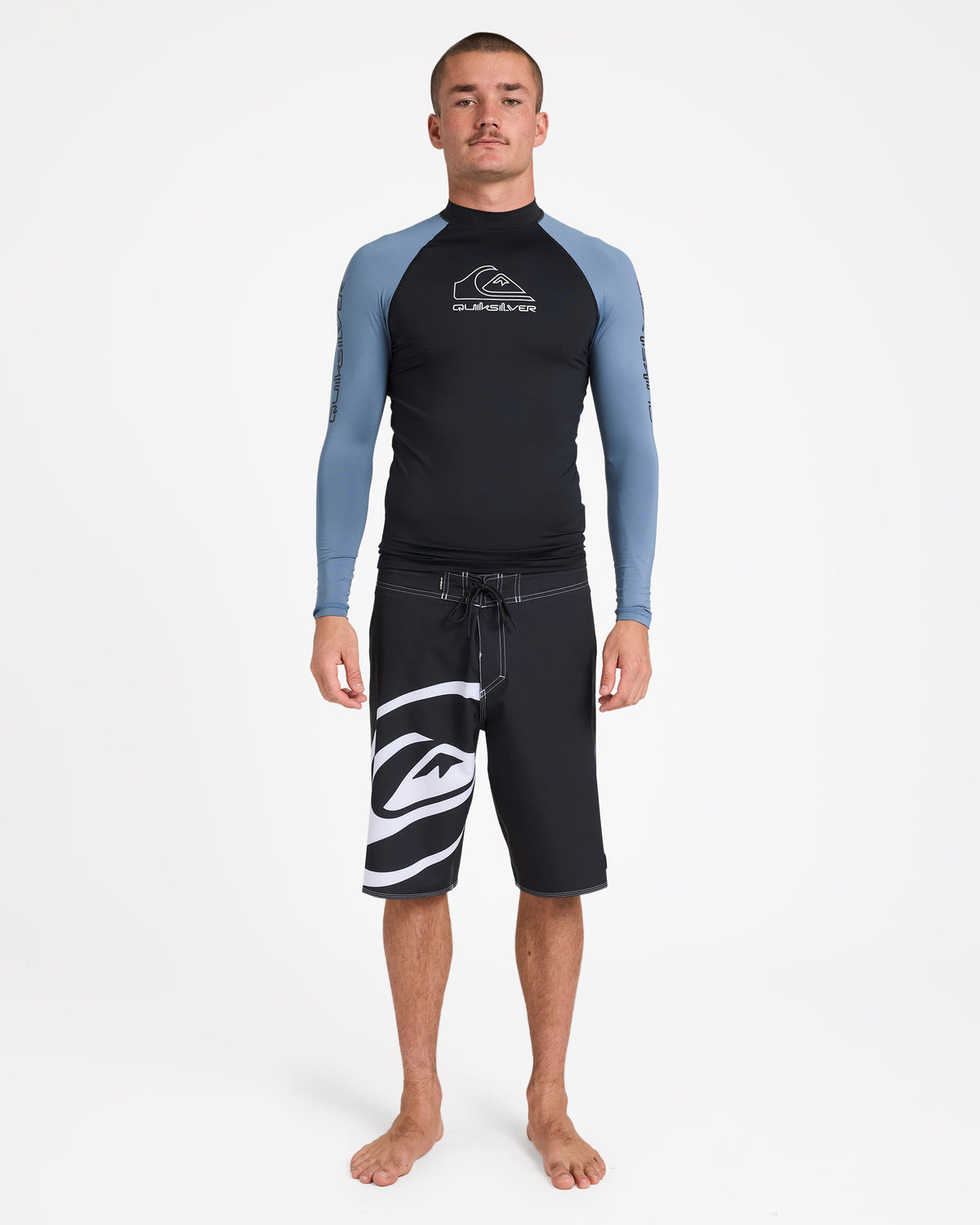 uqywr03168_quiksilver_bnd0_frt9