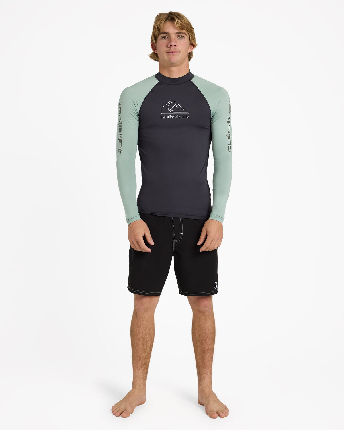 uqywr03168_quiksilver_ghg0_frt9