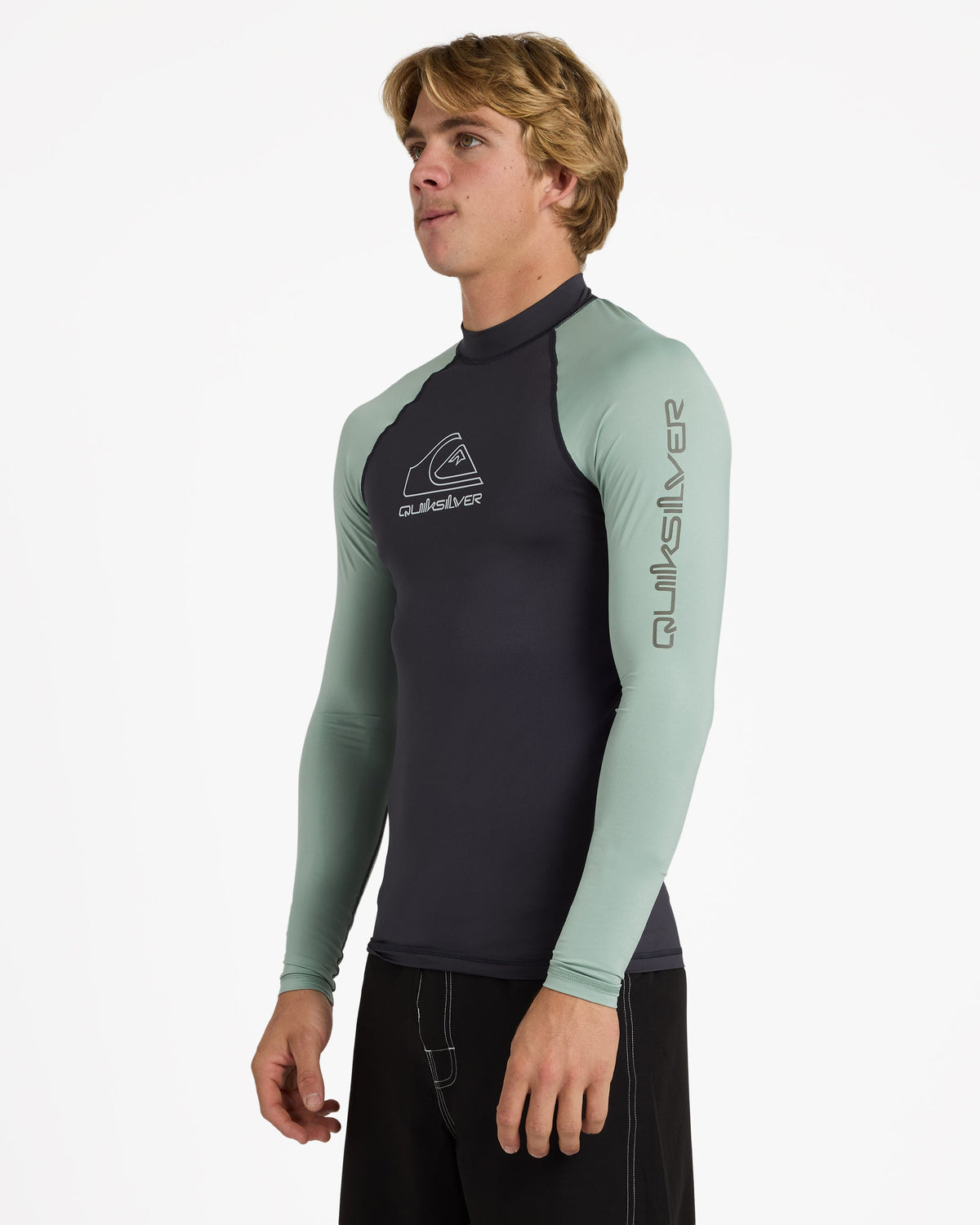 uqywr03168_quiksilver_ghg0_sd1