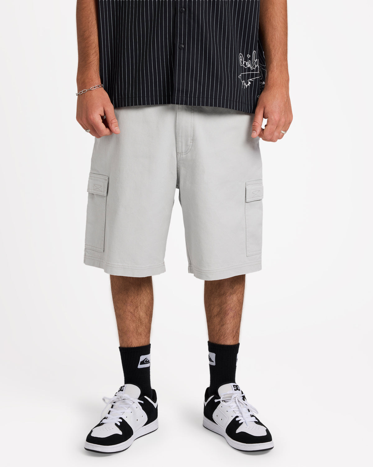 uqyws03089_quiksilver_gvo_frt1