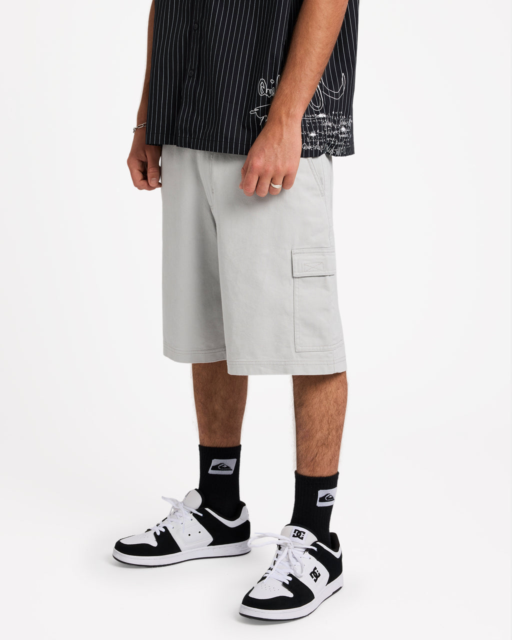 uqyws03089_quiksilver_gvo_sd1