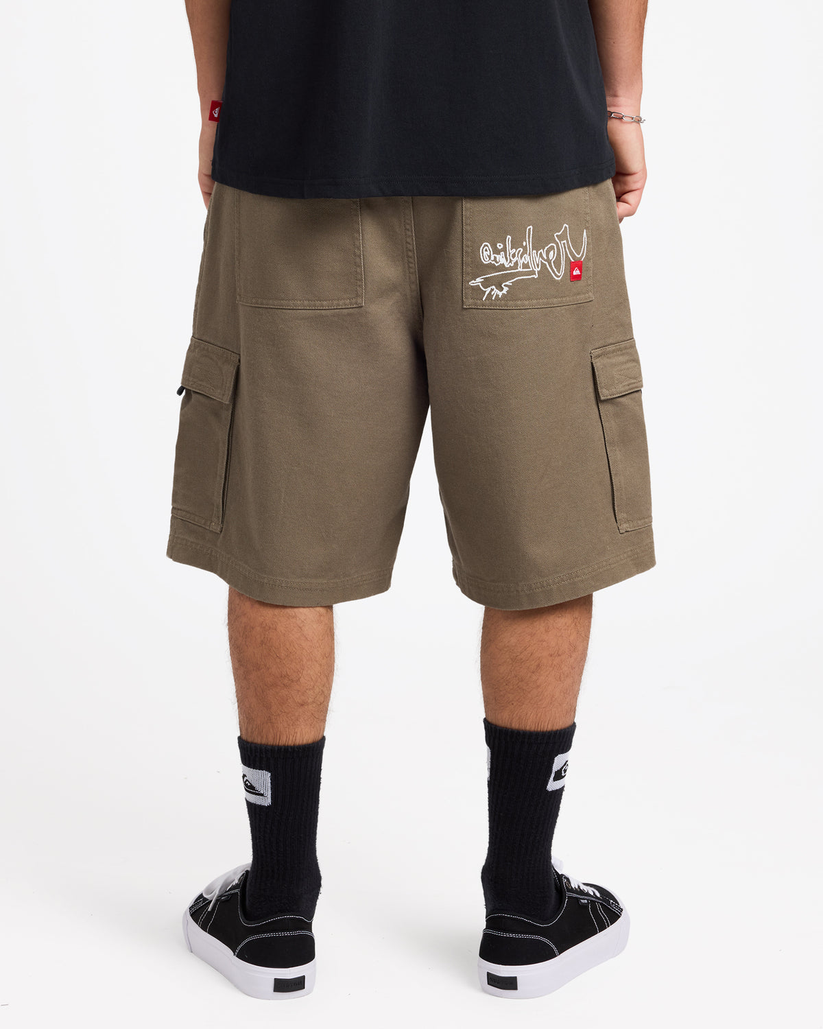 04S WALKSHORT 21