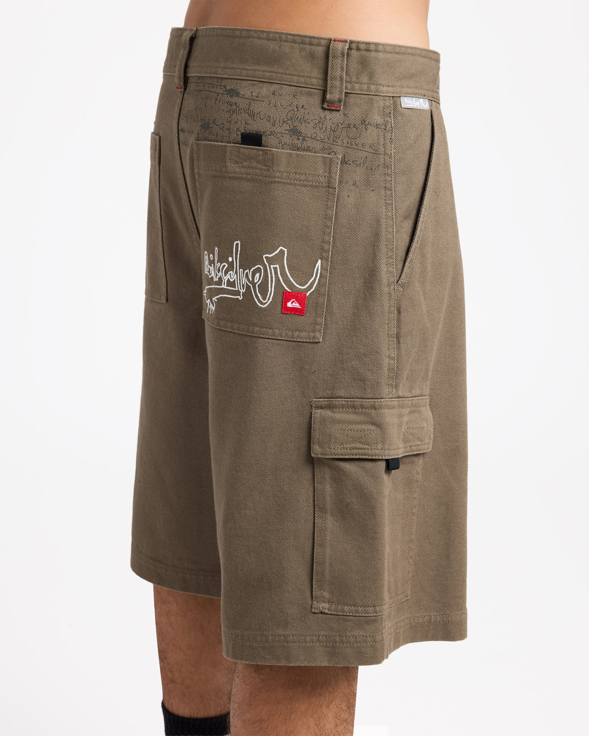 04S WALKSHORT 21