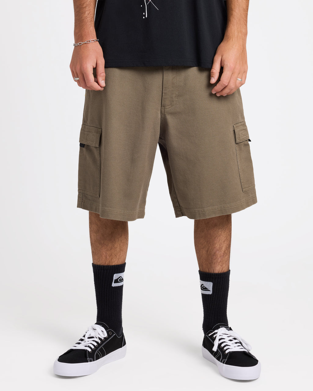 04S WALKSHORT 21