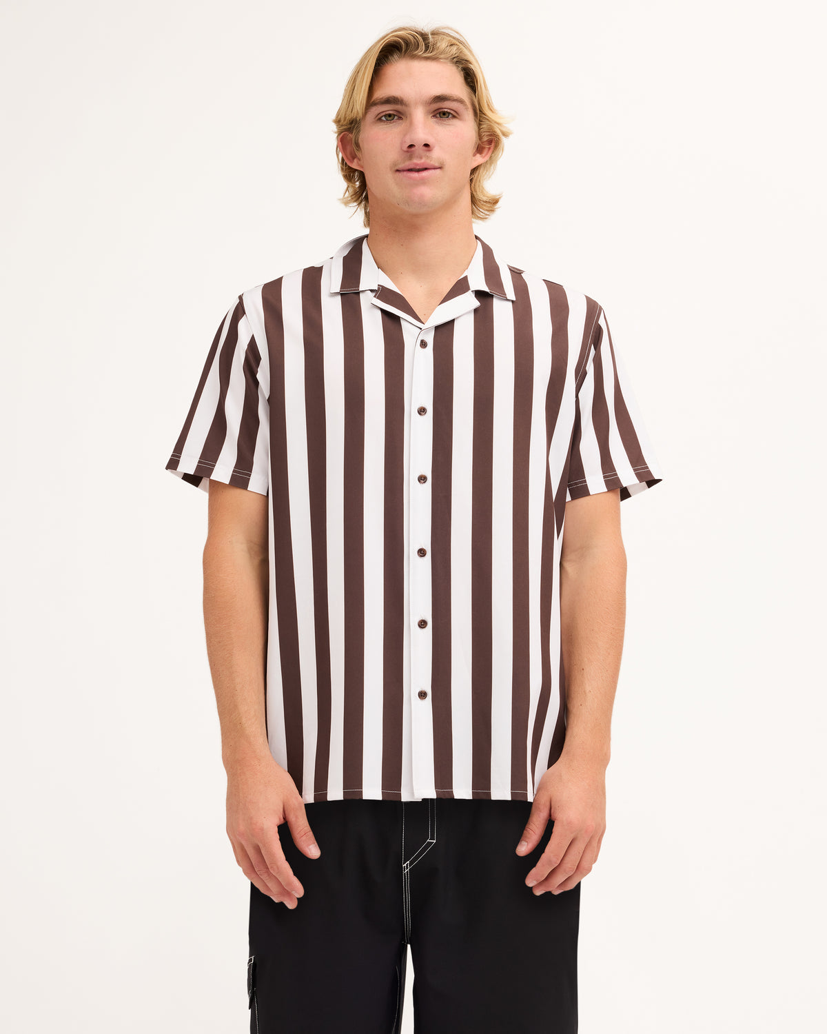uqywt03146_quiksilver_rrz0_frt1