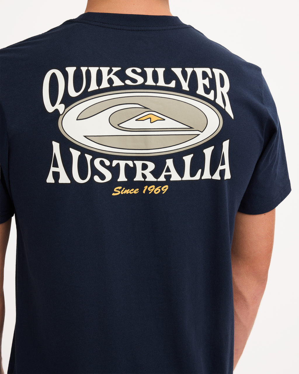 uqyzt05666_quiksilver_dnv_dtl1