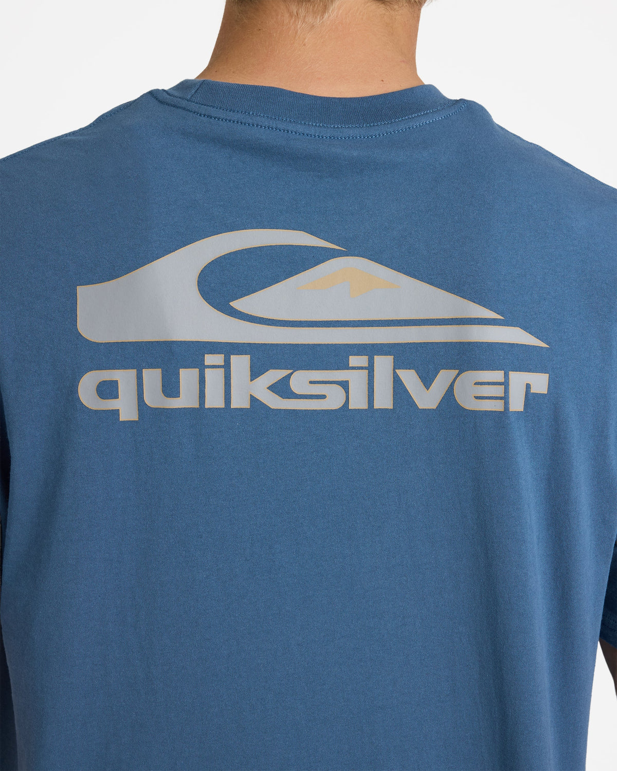 uqyzt05835_quiksilver_bnd0_dtl1