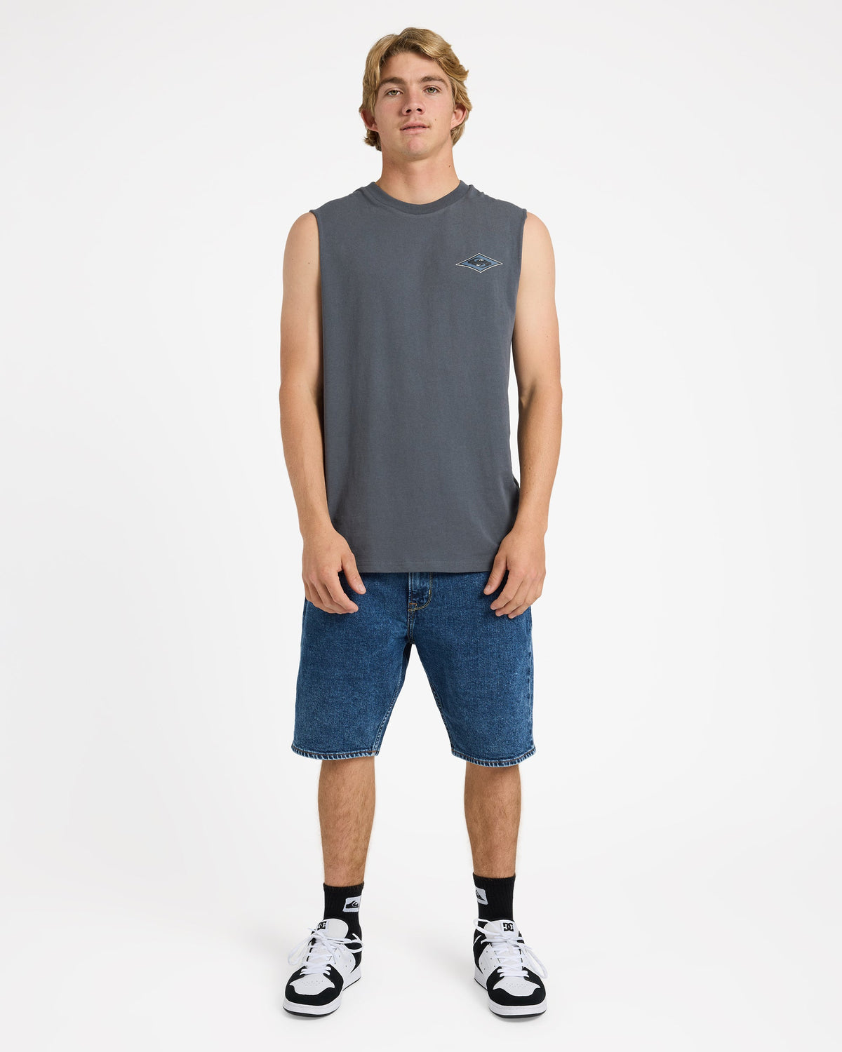 uqyzt05851_quiksilver_kzm0_frt9