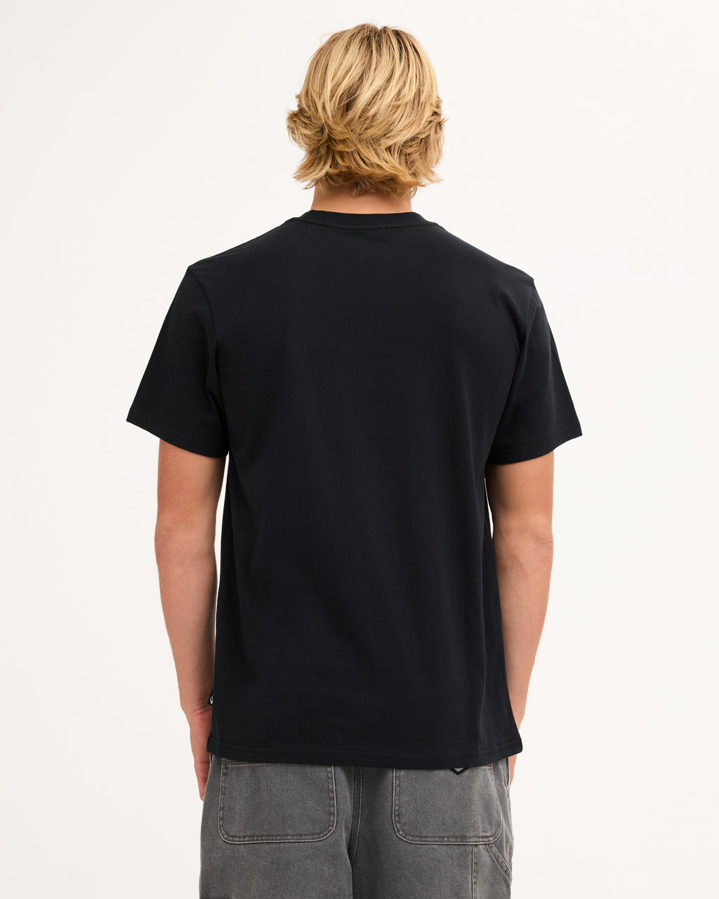 MAGNET SS TEE (BLK)