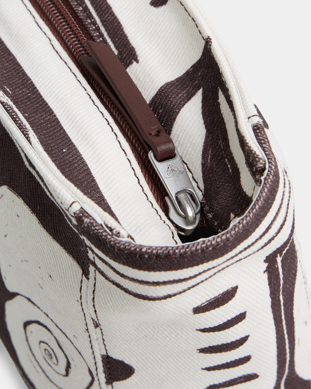 WALK OF LIFE POUCH