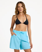 urjbs03026_roxy_bma0_frt1