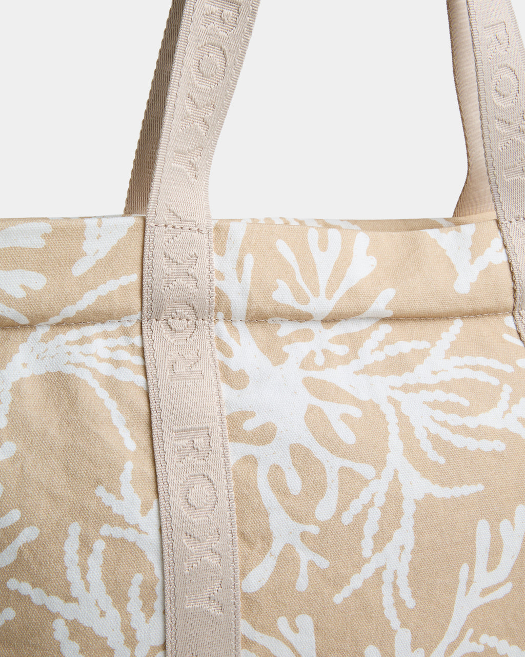 CORAL COVE TOTE